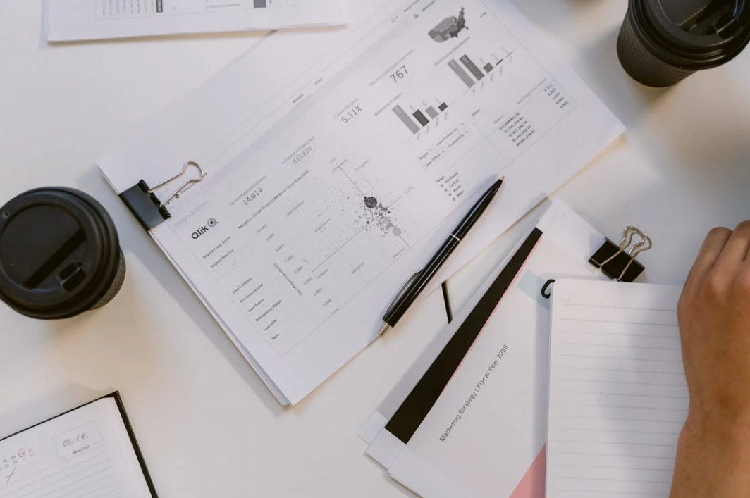 Predictive Analytics in Business Intelligence: A Game Changer