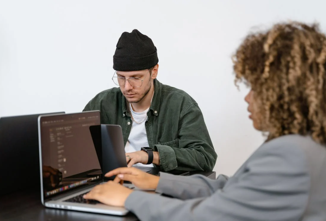How Business Intelligence Enhances Marketing Strategies