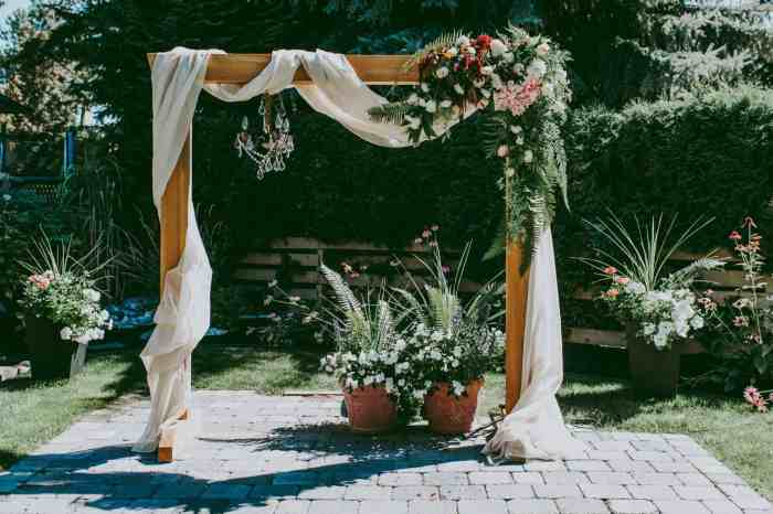 Diy wedding arch flowers